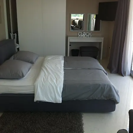 Terra Rossa Borik Villa *